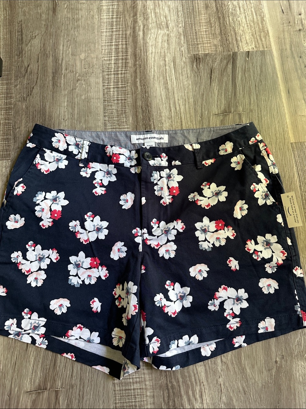 Amazon Essentials navy floral women’s shorts with white and red blooms